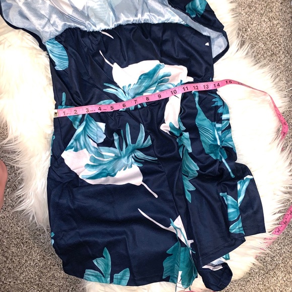 ๐HP 06/02/19๐ Tropical Romper - Picture 8 of 8